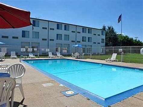 motels providence ri|places to stay providence ri.